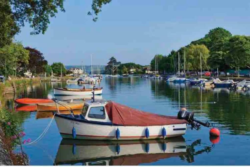 Waterside Park Annex Appartement Kingsbridge  Buitenkant foto