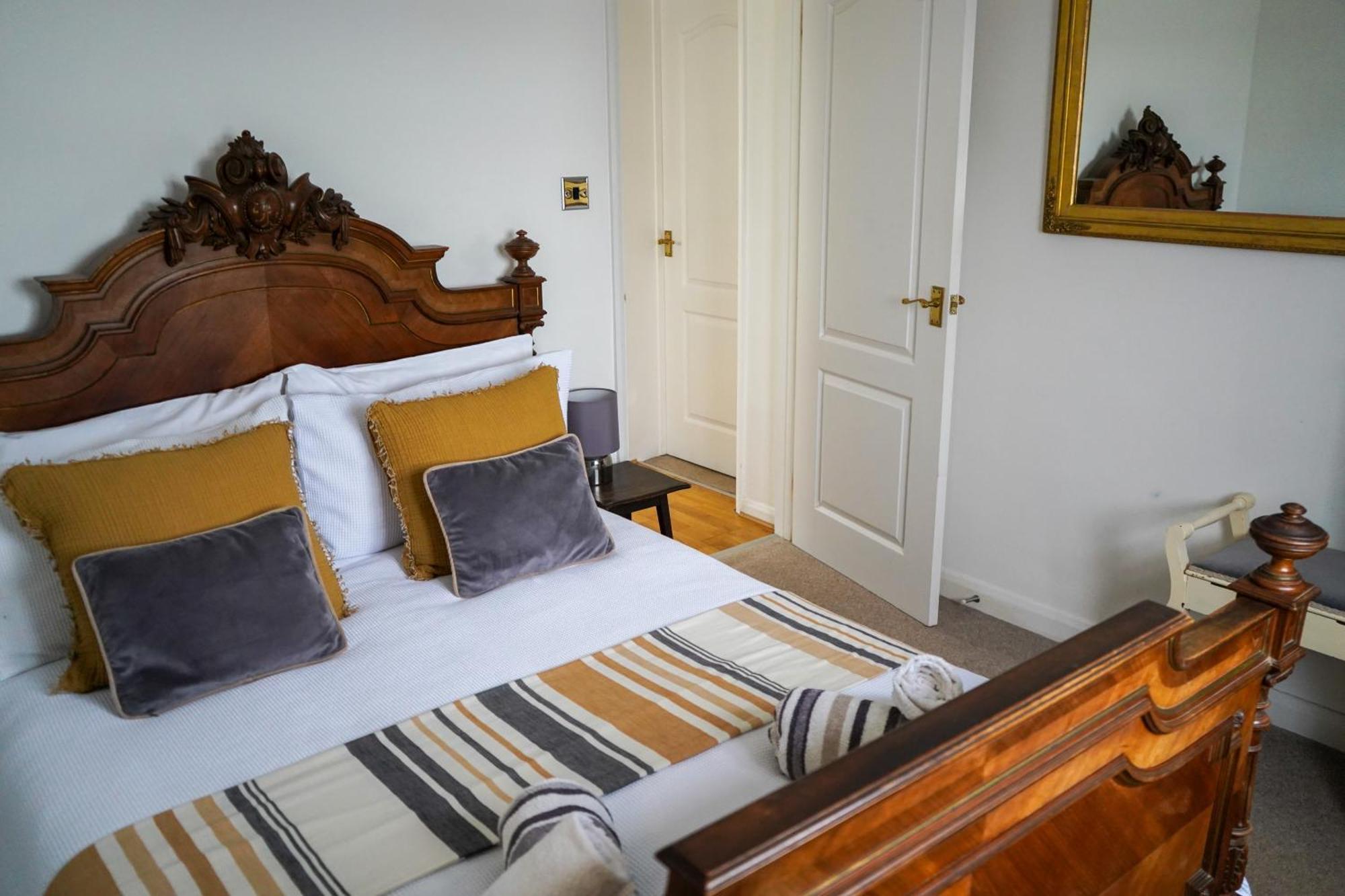 Waterside Park Annex Appartement Kingsbridge  Buitenkant foto